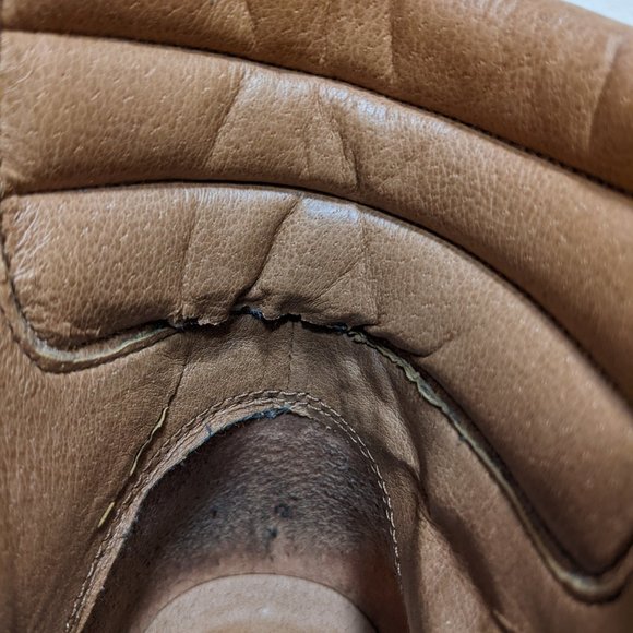 Lucky Heeled Hiking Boots - Picture 6 of 7